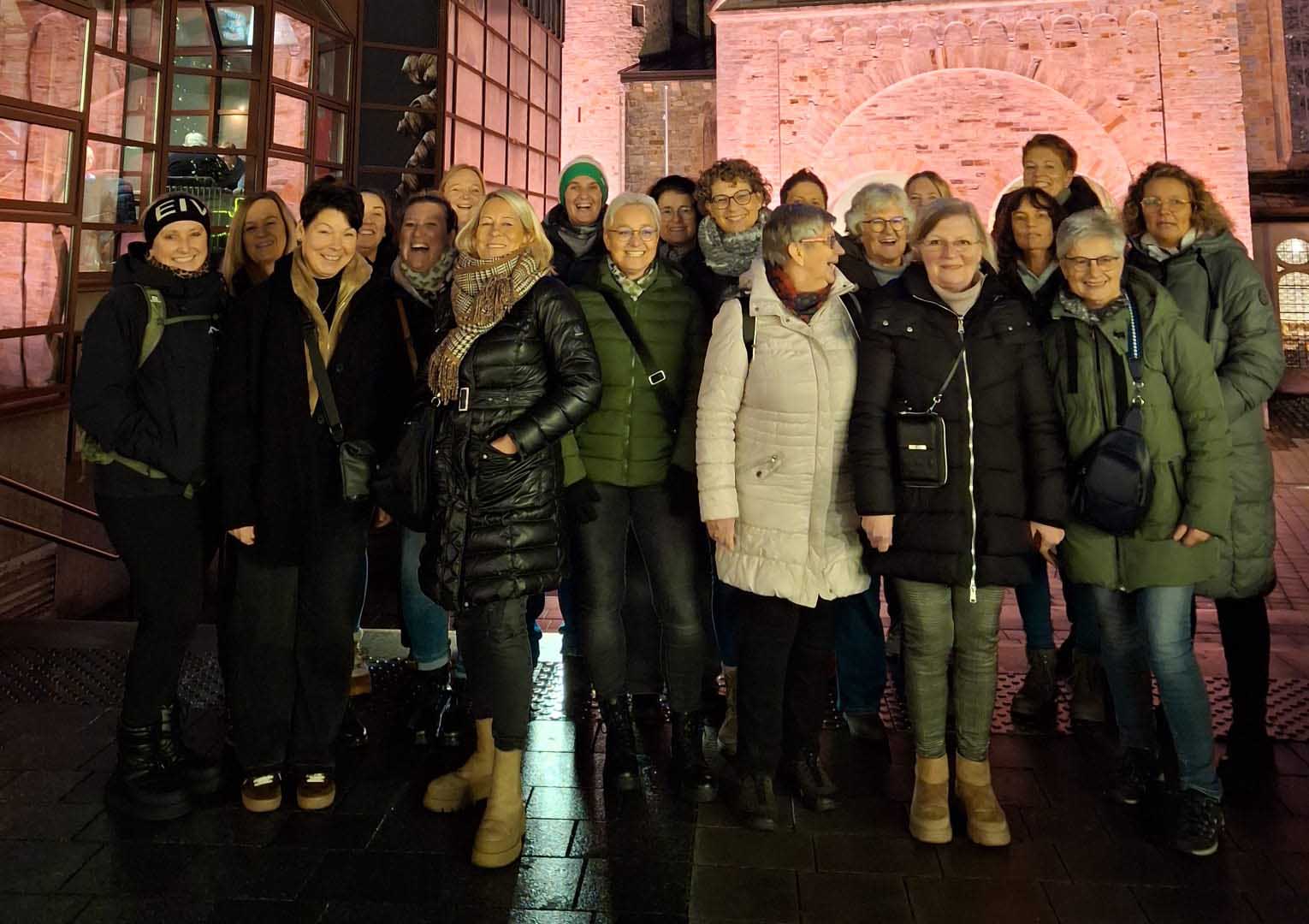 KFD-Fahrt zum Weihnachtsmarkt nach Paderborn